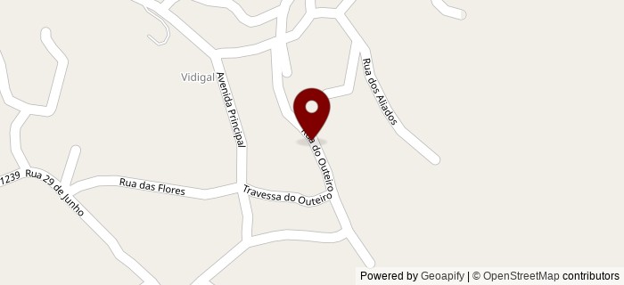 Rua do Outeiro, Brancas