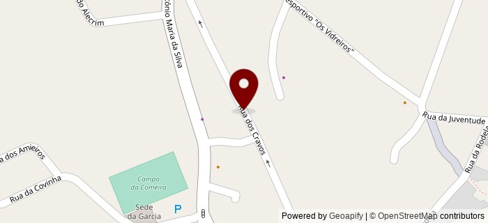 Rua dos Cravos, Comeira