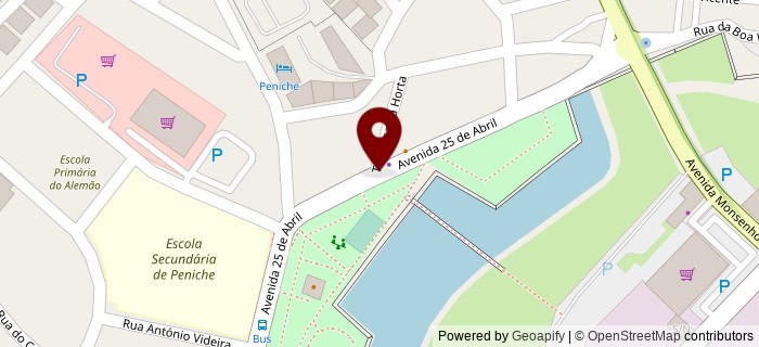 Avenida 25 de Abril, Peniche