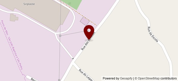 Beco Cavadas, Casais de Baixo