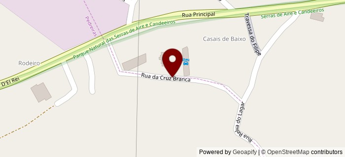 Rua da Cruz Branca, Casais de Baixo