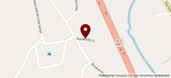 Rua da Associa��o Recreativa e Cultural da Escravelheira, Oliveira de Azem�is