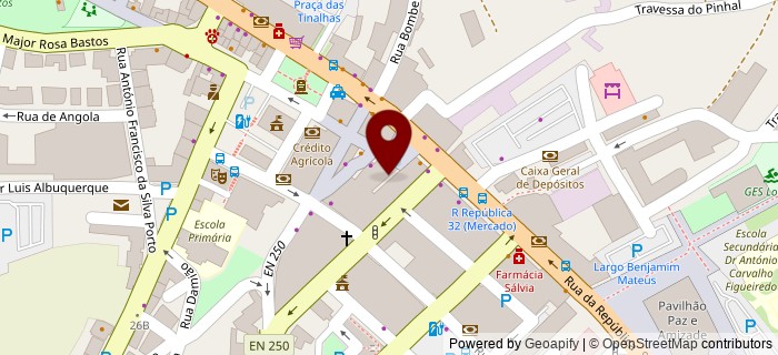 Beco Pereira Cardante, Loures