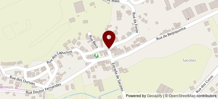 Travessa do Clube, Algueir�o