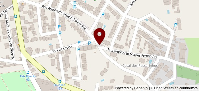 Rua Arquiteto Mateus Fernandes, Algueir�o