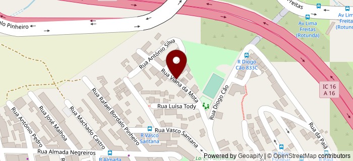 Rua Viana da Mota, Amadora