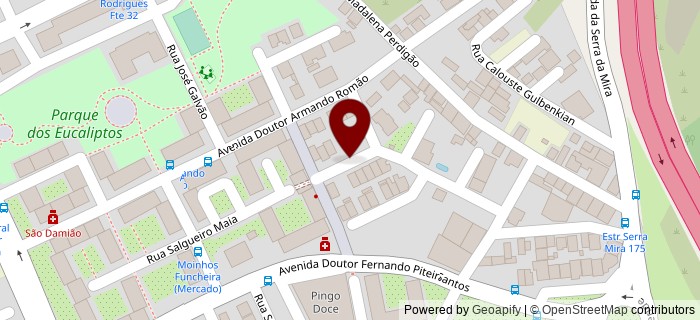 Praceta Assis Pacheco, Amadora