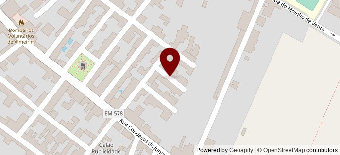 Rua Fernando Pessoa, Almeirim