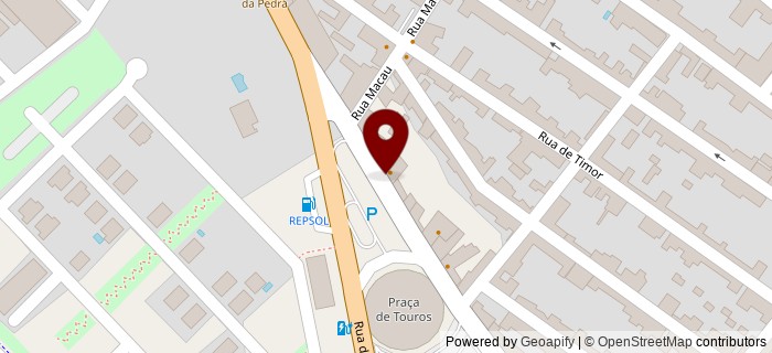 Largo da Pra�a de Touros, Almeirim