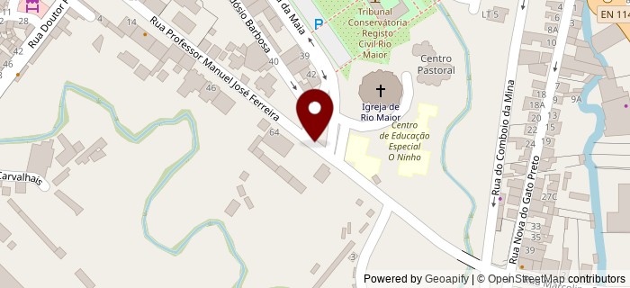 Largo Padre Quartilho, Rio Maior