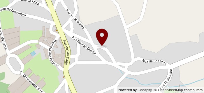 Travessa das Oliveiras, Trem�s