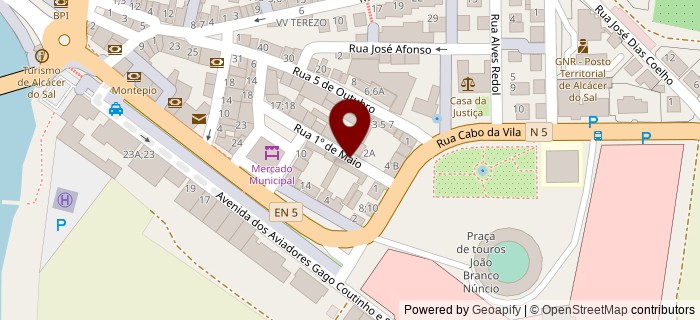 Rua 1� de Maio, Arez