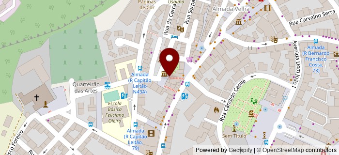 Largo Conde de Ferreira, Almada