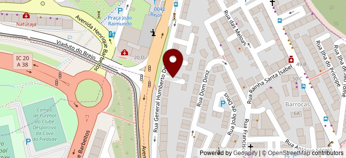 Cal�ada In�cio Garc�s Pereira, Almada