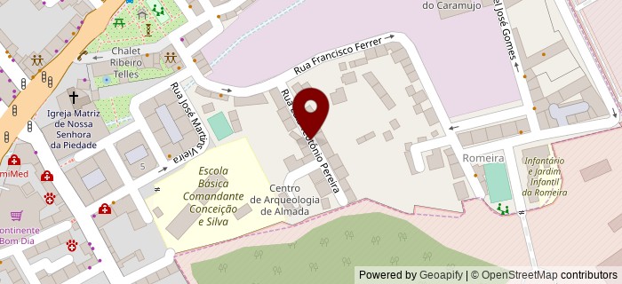 Rua Lu�s Teot�nio Pereira, Almada