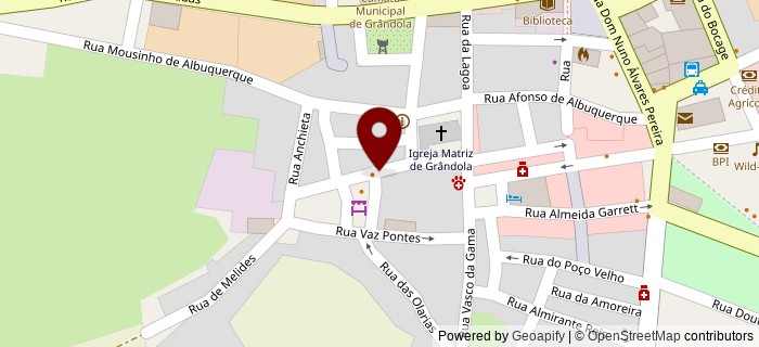 Rua Lu�s de Cam�es, Gr�ndola