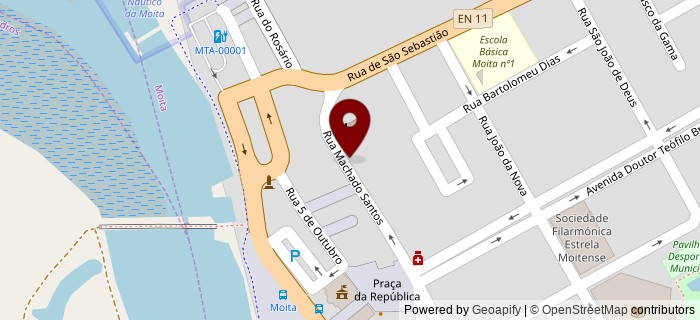 Largo Padre Jo�o Evangelista, Moita