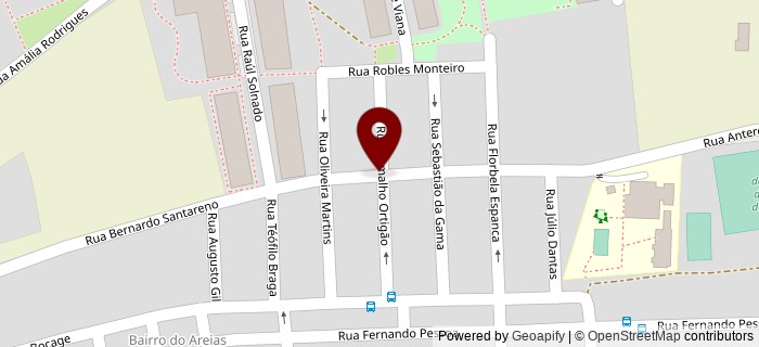 Rua Ramalho Ortig�o, Montijo