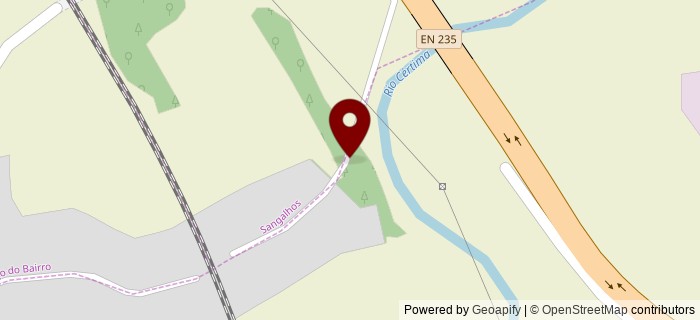 Rua Pinheiros, Vale de Estev�o