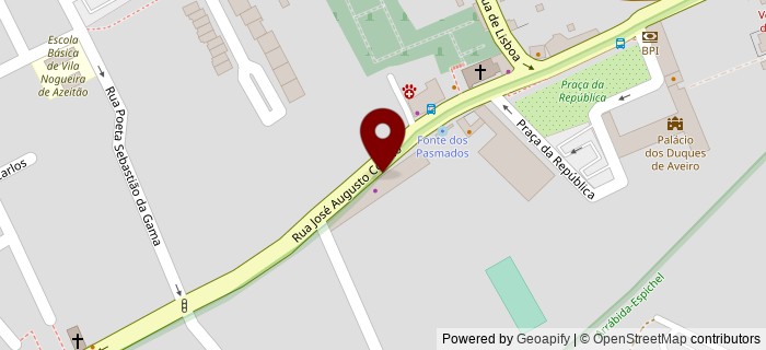 Rua Quinta do Arneiro, Azeit�o