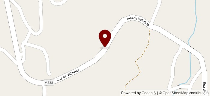 Rua das Pedrinhas, Vitorino dos Pi�es