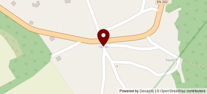 Largo do Esteiro, Torre