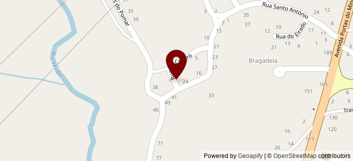 Rua do Celeiro, Ribeiro