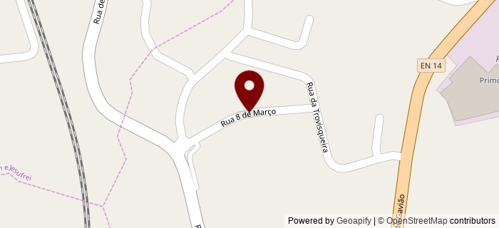 Rua 8 de Mar�o, Vila Nova de Famalic�o