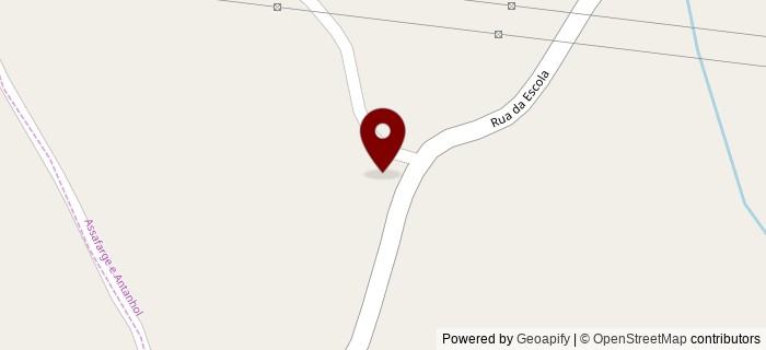 Largo do Poeta, Cegonheira