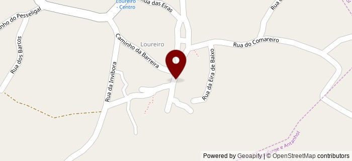 Largo das Casarias, Loureiro