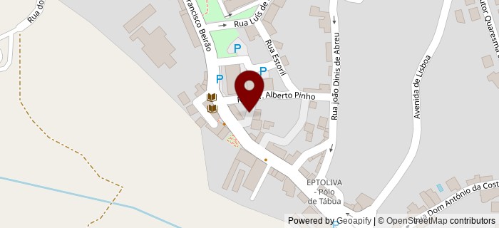 Travessa da Fonte, T�bua