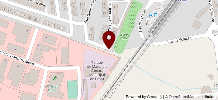 Travessa Henrique de Menezes, �vora