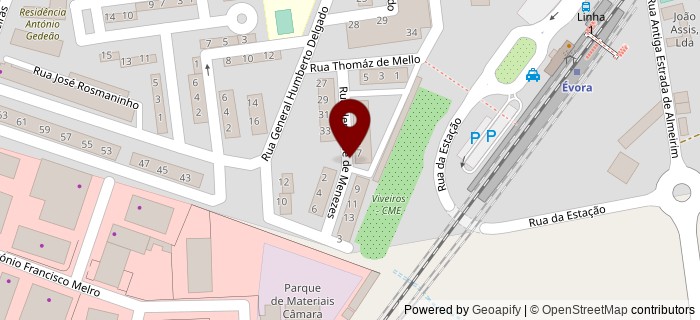 Rua Henrique de Menezes, �vora